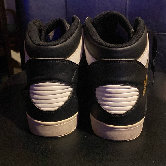 Mens Adidas shoes Size 9 - Picture 4 of 5